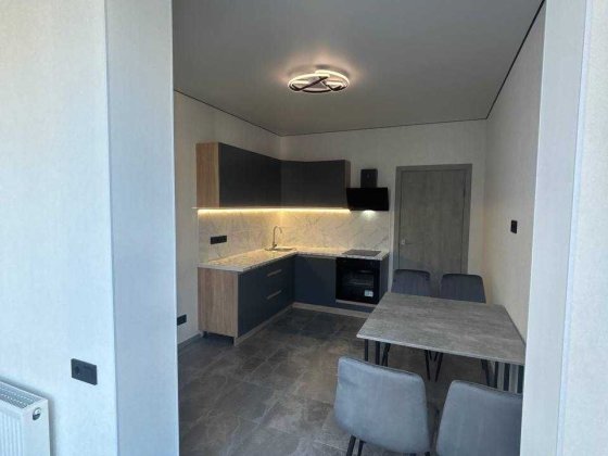 ПРОДАМ 2-кімнатну квартиру з НОВИМ ремонтом в новобудові на Таїрова Лиманка