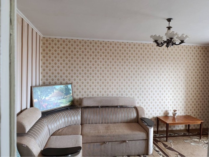 Продам 3 кімнатну квартиру з індивідуальним опаленням - фото 1