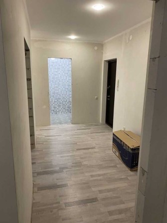 2к! квартира, ЖК Баронівський, 2/9 поверх, не кутова, частково ремонт! - фото 1