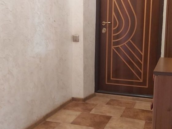 Продам трикімнатну квартиру Кобеляки