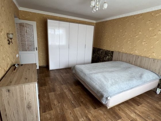 Продається 4-х кімнатна квартира (94,6 м² ) простора та комфортна ( Вараш