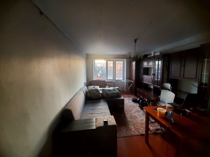 Продам 2 кімнатну квартиру - фото 1