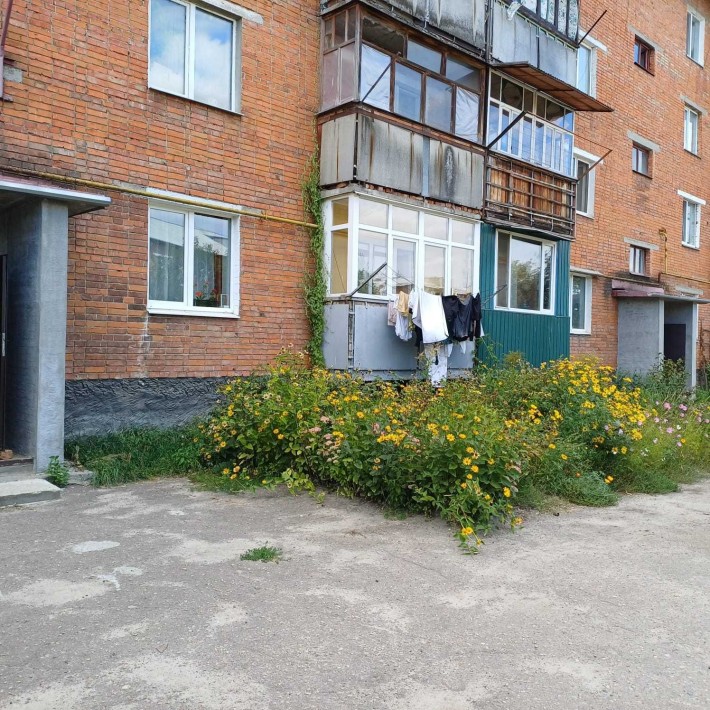 Продам 3-х кімнатну квартиру - фото 1