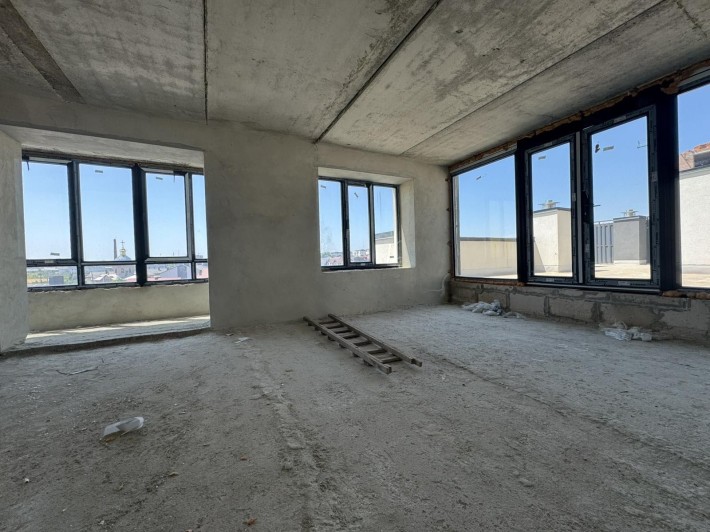 Продаж 3к в великою терасою - фото 1