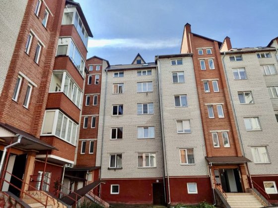 Продається 3-кімнатна квартира в новобудові. Чортків Чортків