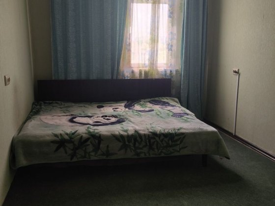 Срочно продам самую дешевую 4 ком.кв. ул. Валентиновская, .64 этаж 7/9 Кулиничи