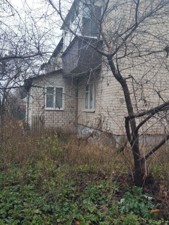 Продам трёх комнатную квартиру под полный ремонт центр Новая Водолага - фото 1