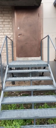 Продам квартиру  . - фото 1