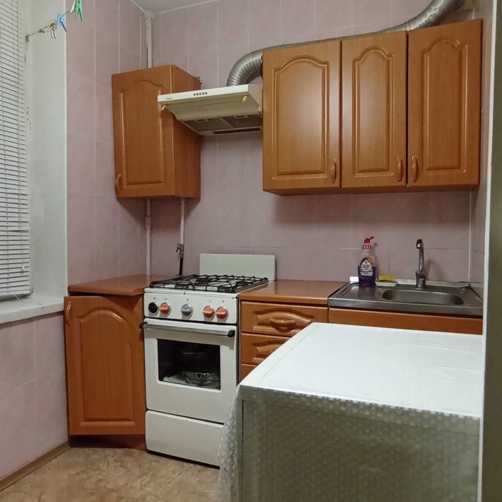 Продам 3x-комнатную квартиру г.Златополь, Харьковская обл. - фото 1