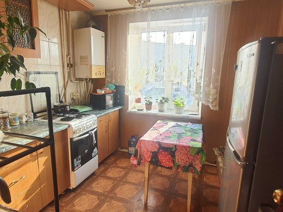 Продаю 2х кім.квартиру на Гвардійській Первомайськ