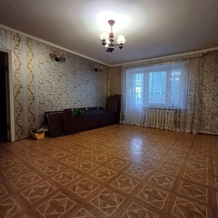 Продаж 4 кімнатної квартири/3/5, район сахзавод - фото 1