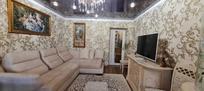 Продаж 2 кімнатної квартири в районі ЦРБ - фото 1