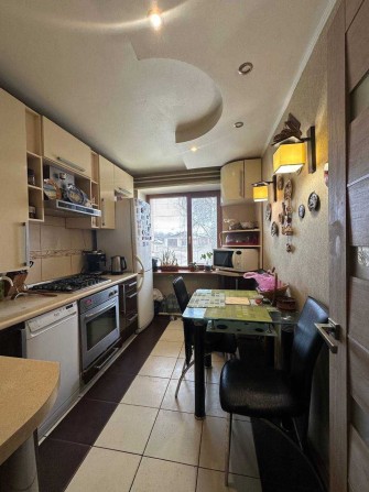 Продаж чотирикімнатної квартири в с.Киїнка з автономним опаленням! - фото 1