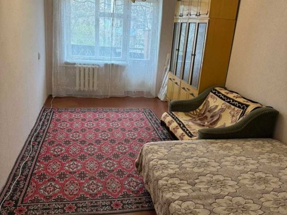 продаж   квартиру Ладан