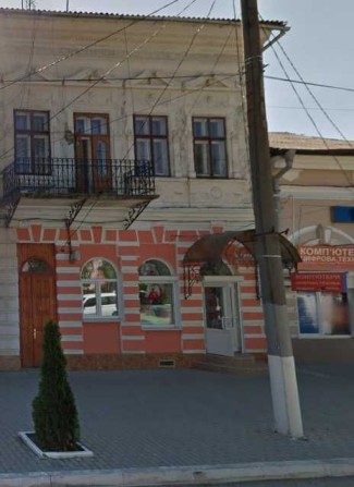 3-х кімнатна квартира у центрі міста - фото 1