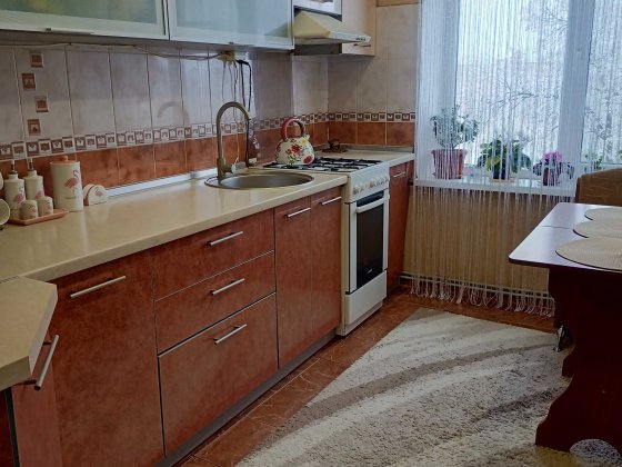 Продам 3х кімнатну квартиру в центрі міста Вільнянськ