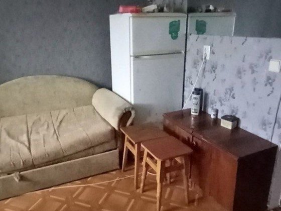 Продам комунальну квартиру 12 м. Чорноморськ