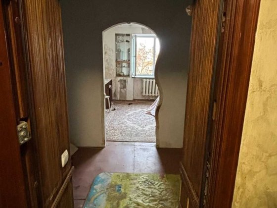 Терміново продаю  одну окрему приватизовану кімнату (Черемушки) Коростень