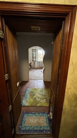 Терміново продаю  одну окрему приватизовану кімнату (Черемушки) - фото 1