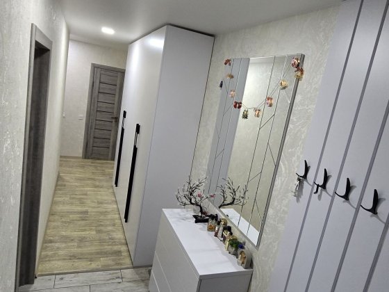 Продам 3-х кімнатну квартиру в центрі міста Лозовая