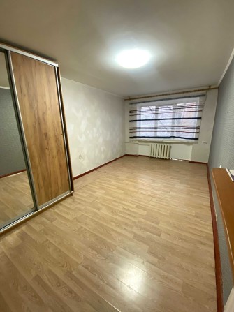 Продаж кімнати з виглядом на ХНУ. Лакомий шматочок на ринку VS - фото 1