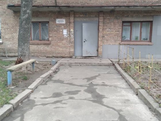 Кімната в гуртожитку Вишневе