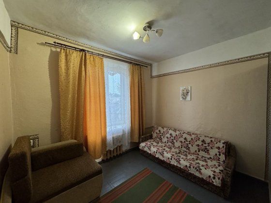 ПРОДАМ малосімейку в Крюкові Кременчуг