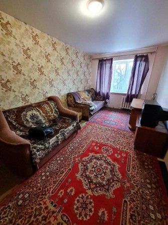 Продам 2 кімн. МАЛОСІМЕЙКУ на Молодіжному. 7500 - фото 1