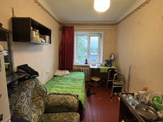 Продам кімнату в малосімейці біля Київського ж/д вокзалу Полтава