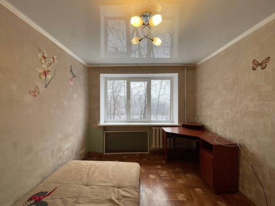 Продається кімната в гуртожитку в центрі міста Суми