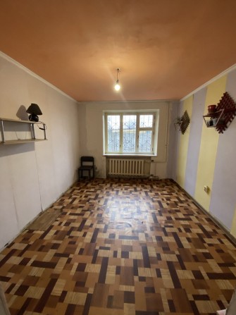 Продається затишна кімната в гуртожитку блочного типу,район Шкільної - фото 1