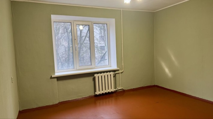 Продаеться Велика Кімната 27 м2 - фото 1
