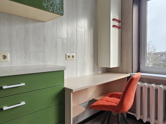 Юності, 9. Кімната 10кв.м з новим ремонтом. Дарниця. Чернігівська. Київ