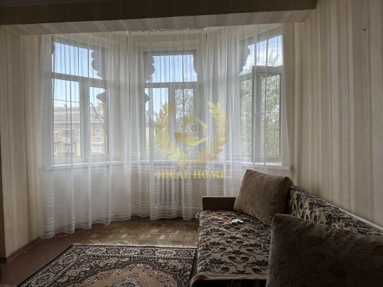 Продаж великої кімнати в гуртожитку біля метро Дарниця Киев