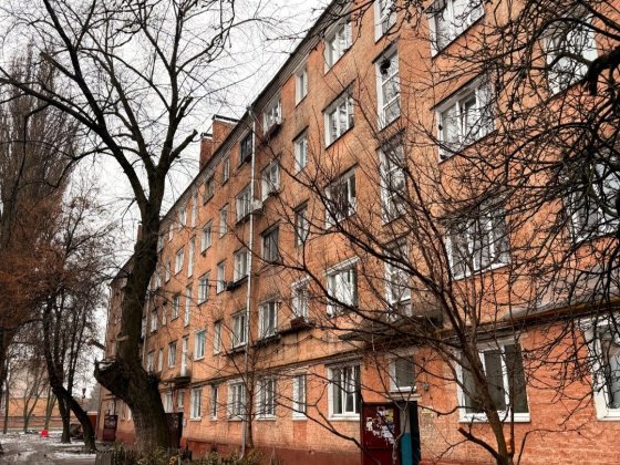 Продам кімнату в гуртожитку Чернігів