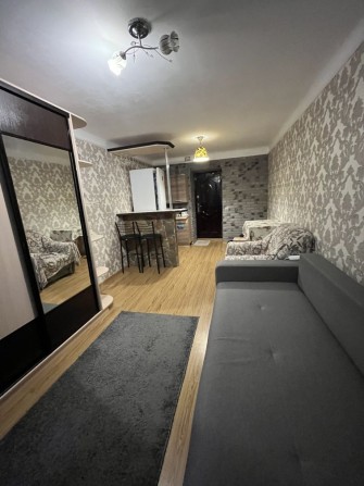 ВЛАСНИК! Кімната «під ключ» з меблями, технікою та власною коморою! - фото 1