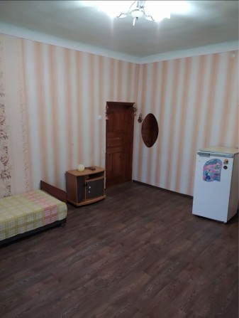 Продаж кімнати в 3 кімнатній квартирі - фото 1