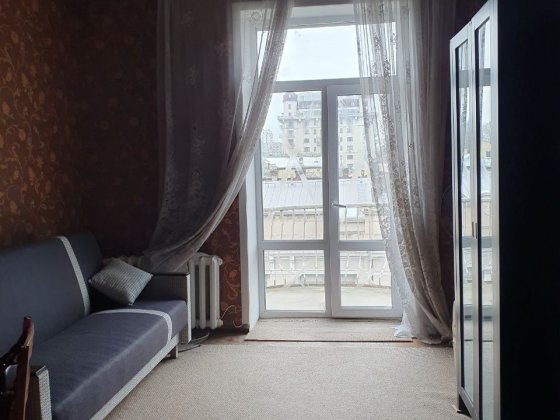 Кімната в комунальній квартирі ( от хозяина )в центрі міста, з балконо Одеса