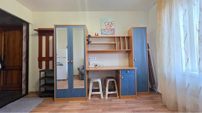 Гостинка метро Малышева - фото 1