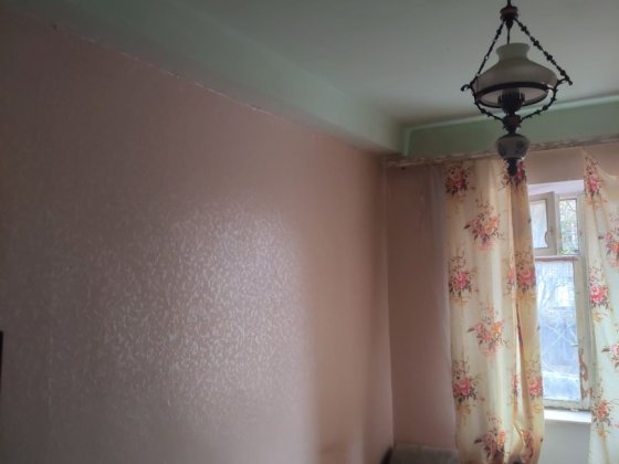 Продам срочно комнату в каммуне Одесса