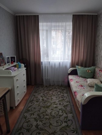 Продам комнату в коммуне на Черемушках Варненская (184-651) - фото 1