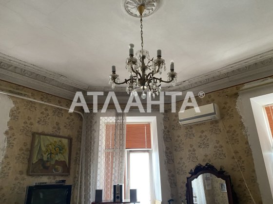 2 комнаты в выделенной коммунальной квартире Молдаванка Прохоровская Одеса