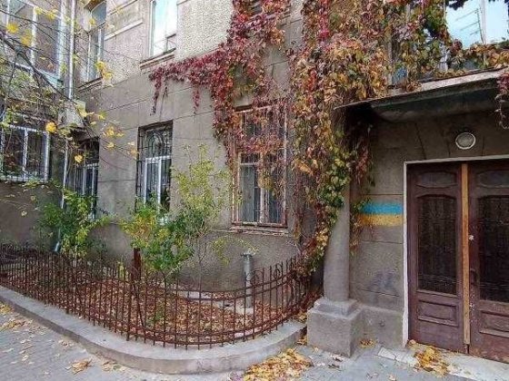 Комната в коммуне на Ясной Одеса