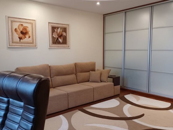 Продам 2-х кімнатну квартиру Шертицького, 10 ст. м. Лівобережна. Дніпровський район Київ