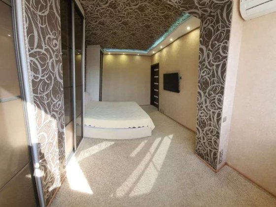 Продаж 3-к квартири вул. Ірпінська 2 Київ