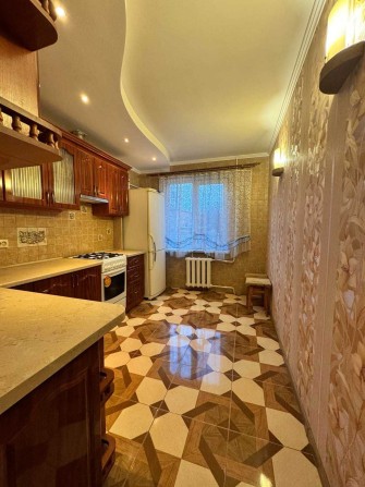 Продаж 3-х кімнатної квартири на Вокзальній - фото 1