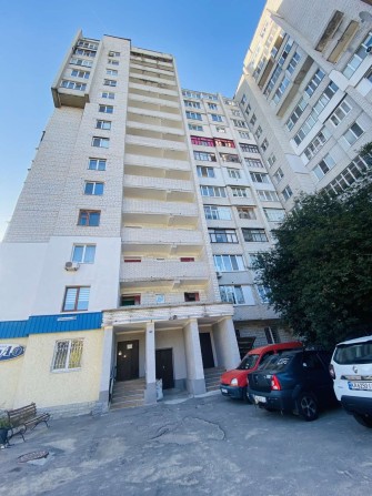 Продам 3 кімнатну квартиру на леваневського - фото 1