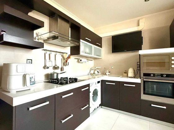 Продам Шикарну 2 квартиру   Петлюри 21 Термінал Бровари Бровары