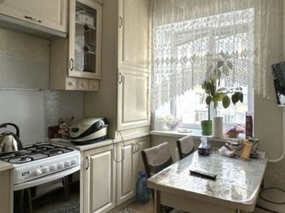 Продаж 2 кімнатної квартири по вулиці Бабкіна Бориспіль