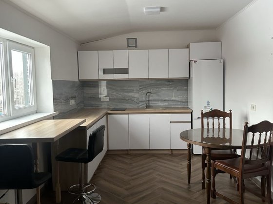 Продам Евро-двушку ЦЕНТР міста по вул. Шевченка початок Бориспіль